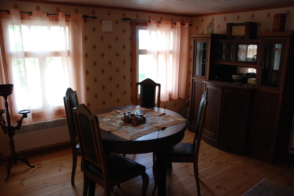 Avinurme Hostel Værelse billede